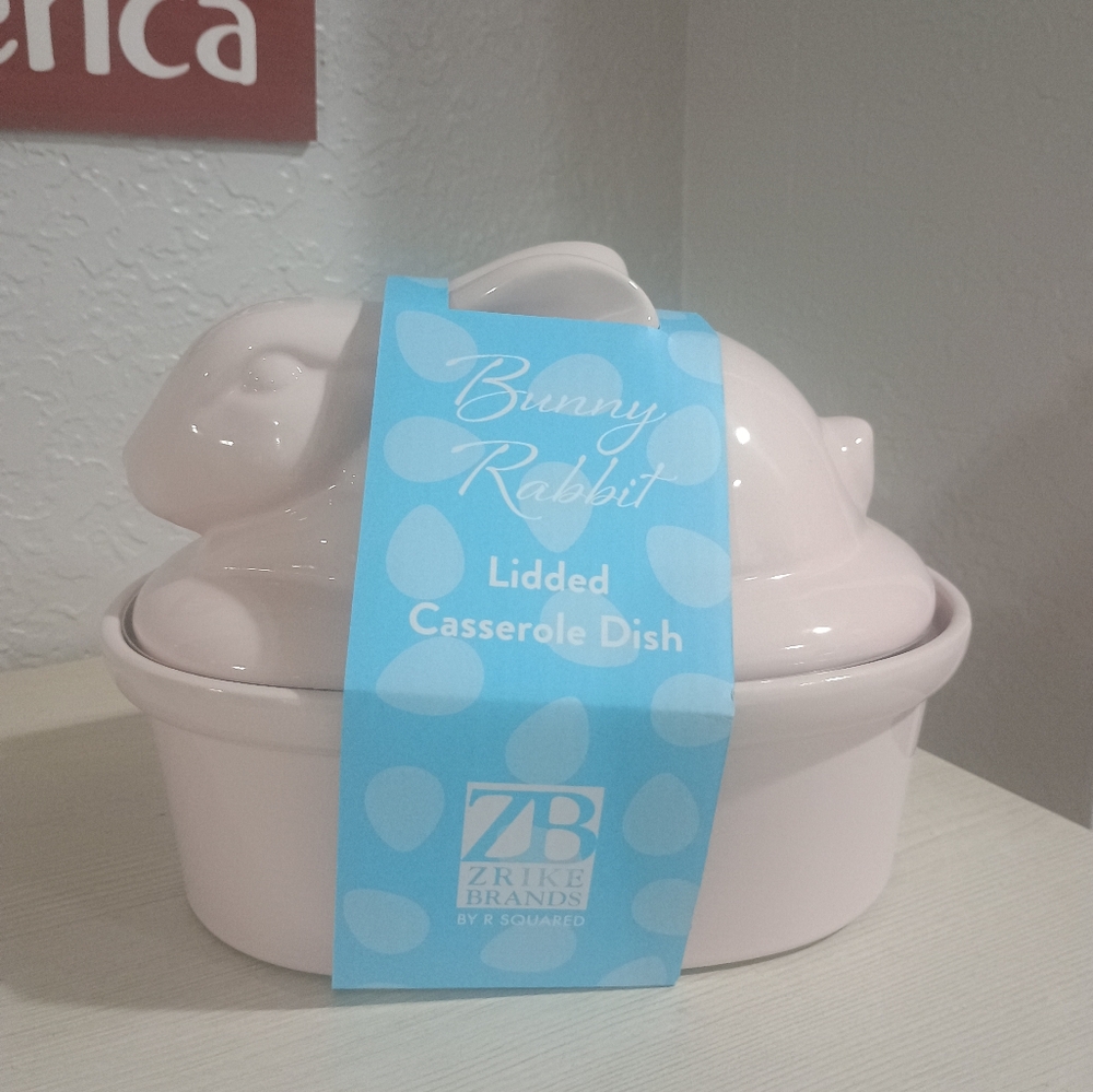 Zak Designs Bunny Rabbit Casserole Dish